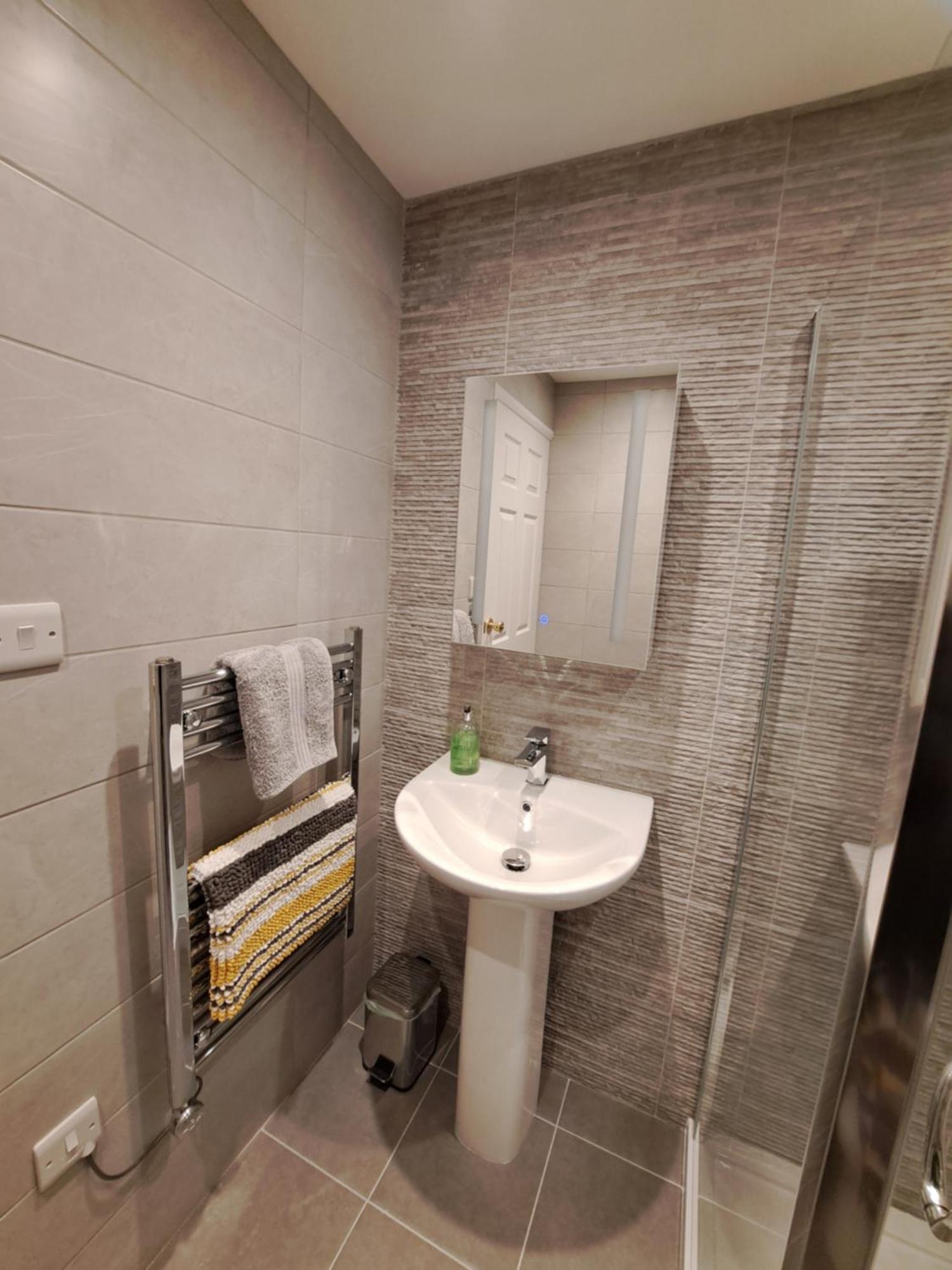 2 Chatsworth Riverscape Apartments - Peaceful Apartment In Great Location With Free Parking Overlooking The Gannel Just A Short Walk From Newquays Incredible Beaches And Local Amenities New Quay Εξωτερικό φωτογραφία